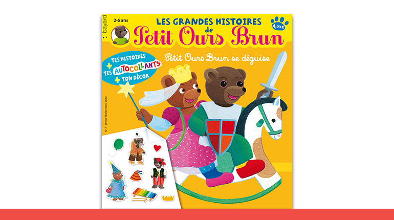 Petit ours brun sur